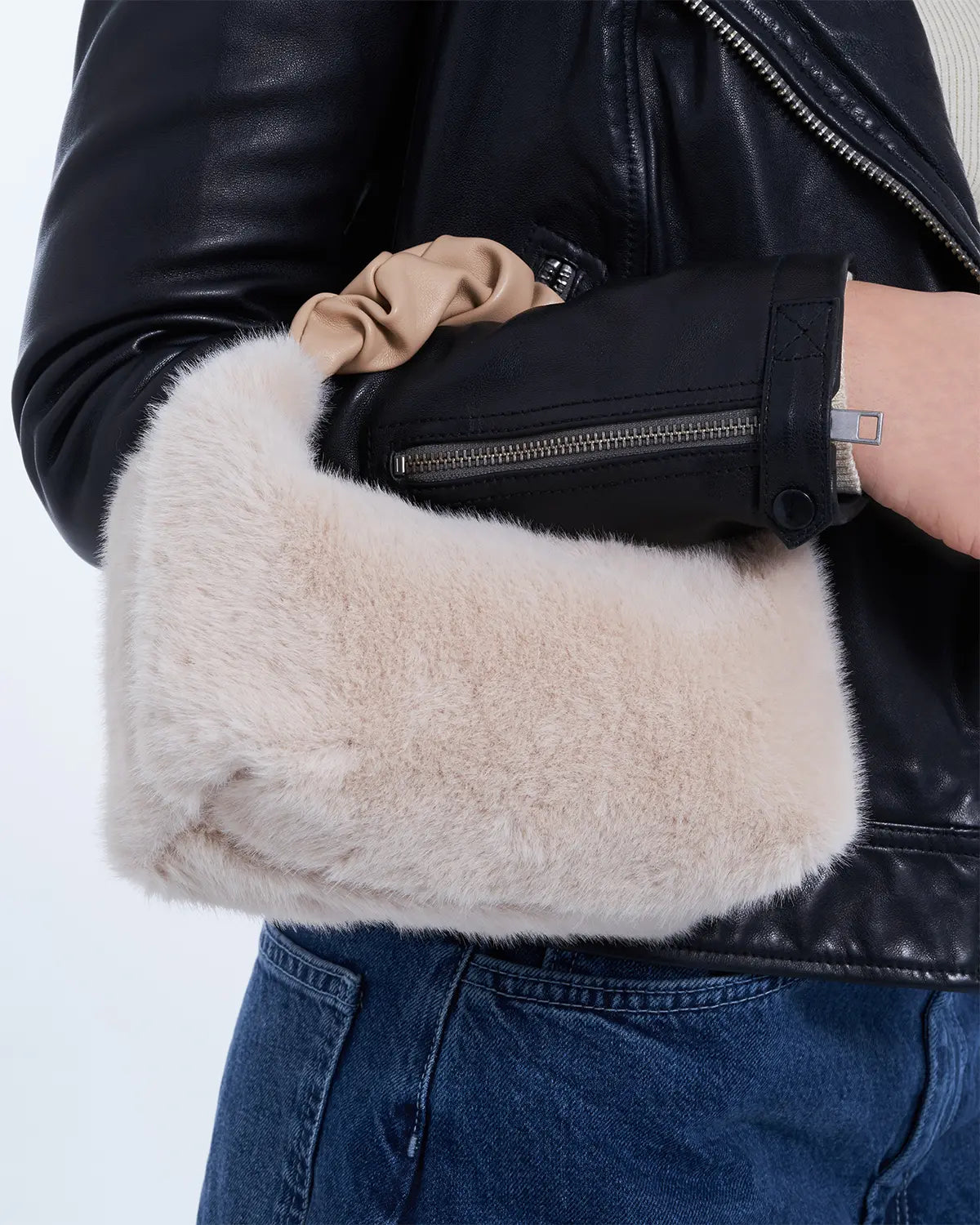 Sac - Fluffy Fabulosity - 2